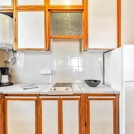 Apartment Two Bedroom Apartment, Near Playa De Las Americas, Free Wifi, Pool