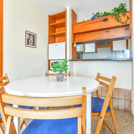 Apartment Two Bedroom Apartment, Near Playa De Las Americas, Free Wifi, Pool