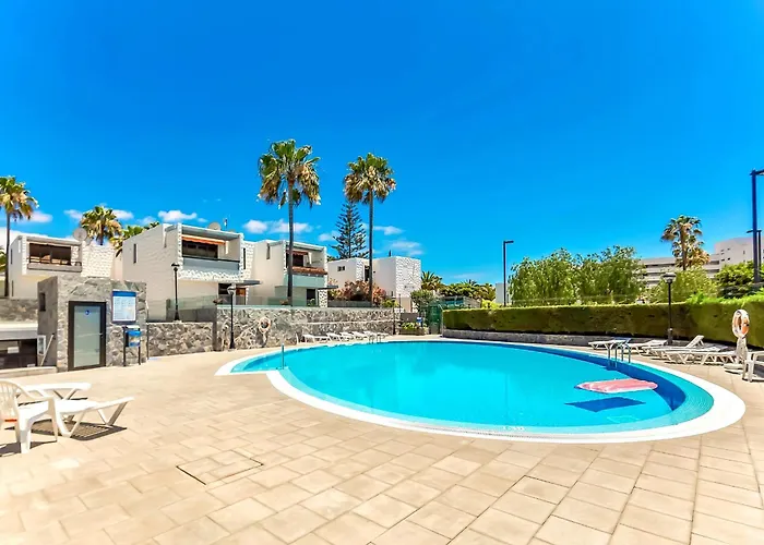 Two Bedroom Apartment, Near Playa De Las Americas, Free Wifi, Pool Apartment *