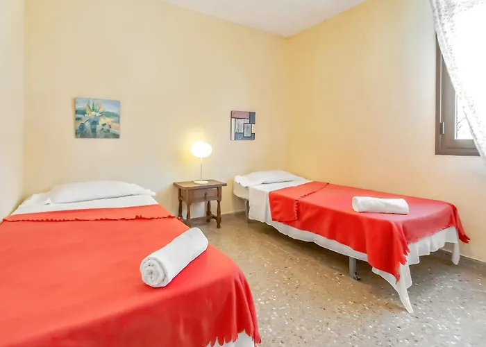 Two Bedroom Apartment, Near Playa De Las Americas, Free Wifi, Pool 아파트 *