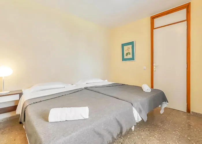 Apartment Two Bedroom Apartment, Near Playa De Las Americas, Free Wifi, Pool Playa de las Americas (Tenerife)